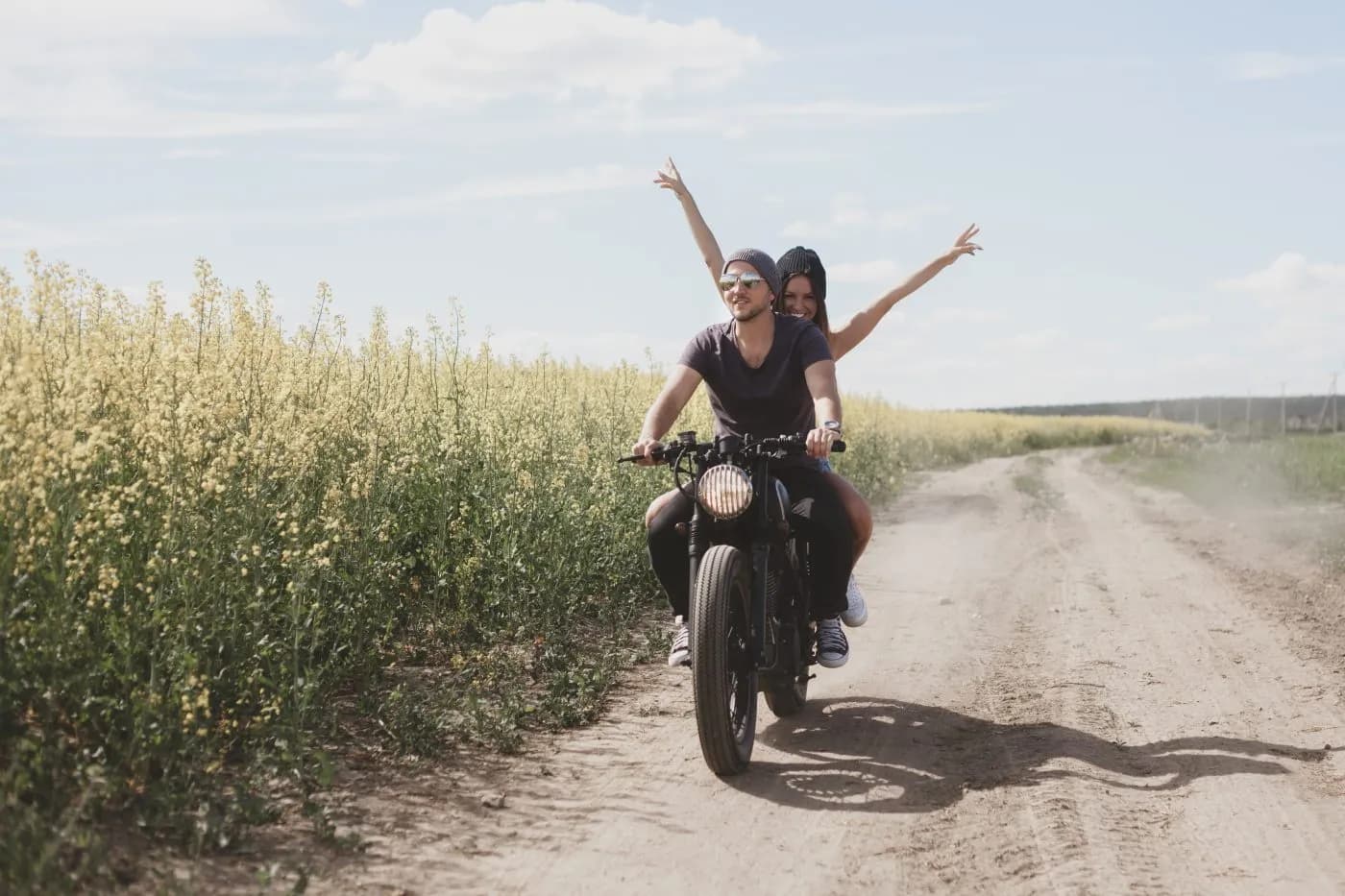 Moottoripyörä - rahoitus yksityisten välisiin kauppoihin